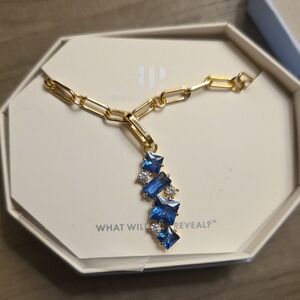 BP BOMB PARTY Elegant Gold and Blue Necklace